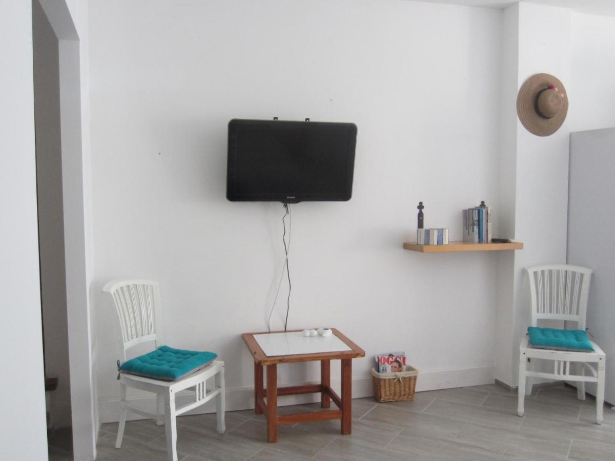 Apartamento Monolocale San Pantaleo Exterior foto