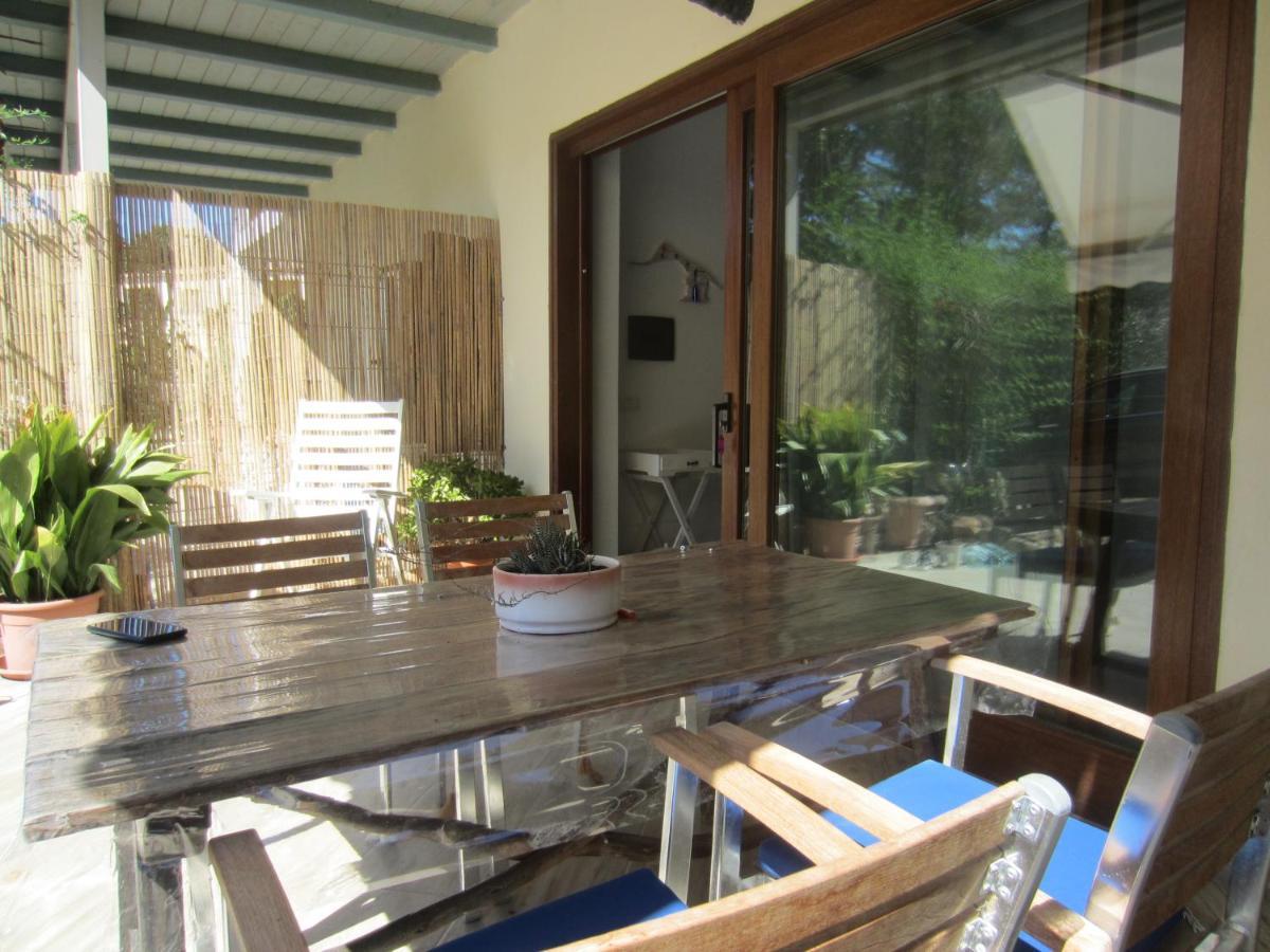 Apartamento Monolocale San Pantaleo Exterior foto